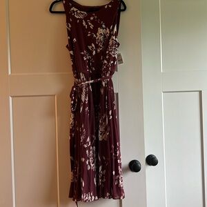 Lined fit and flare floral pattern dress with belt